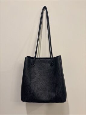 Everyday Antik Kraft Black Pebbled Tote
